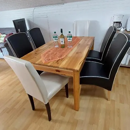 Haus Am Wasser Apartamento Stadland