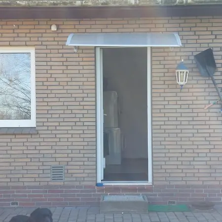 Haus Am Wasser Apartamento Stadland